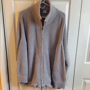 Women’s Chenille zippered Gray Sweater